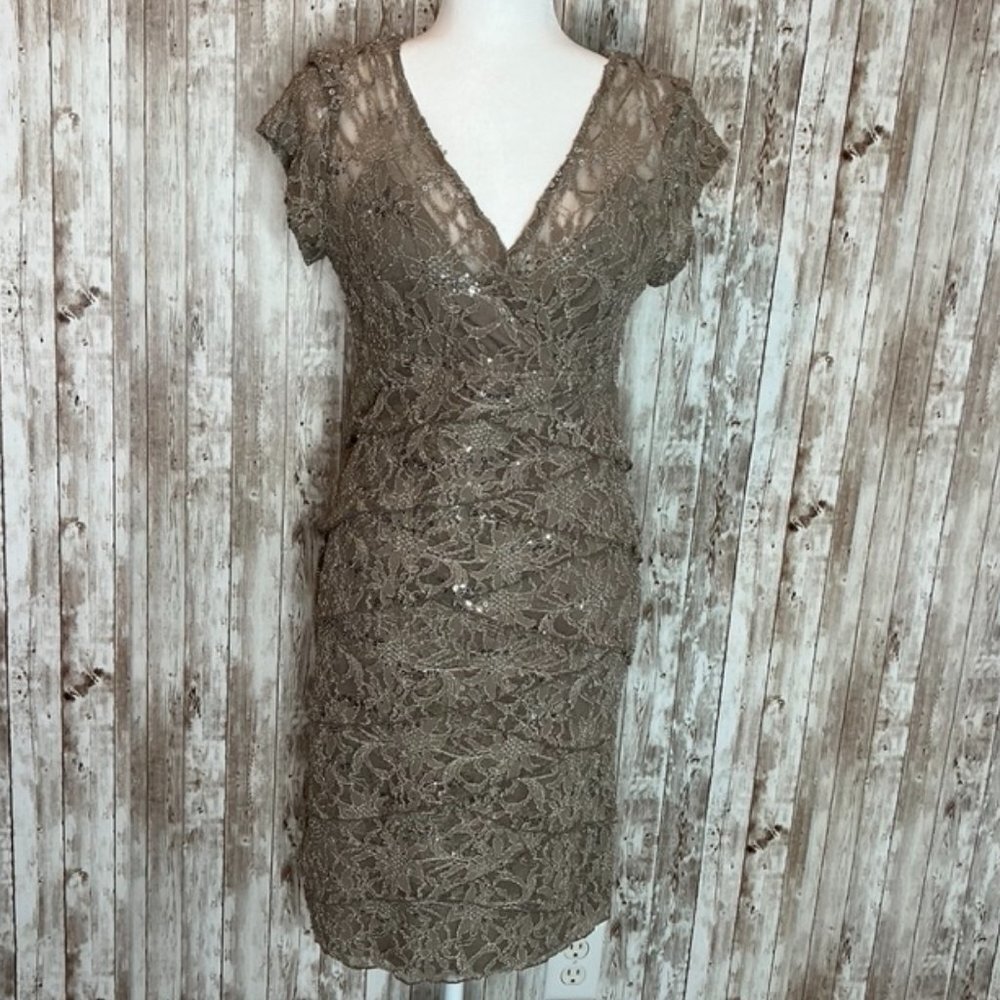 Scarlett Nite Olive Green Lace Midi Dress